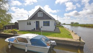 Martham - Detached bungalow