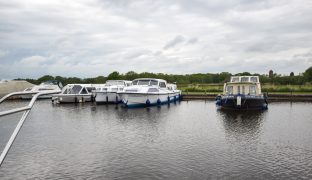 Potter Heigham - Mooring Plot
