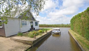 Martham - Detached bungalow