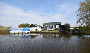 Potter Heigham - 3 Bedroom Bungalow