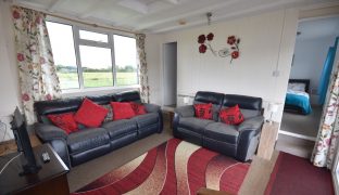 Repps with Bastwick - 3 Bedroom Detached bungalow
