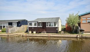 Potter Heigham - 2 Bedroom Bungalow