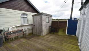 Repps with Bastwick - 3 Bedroom Detached bungalow