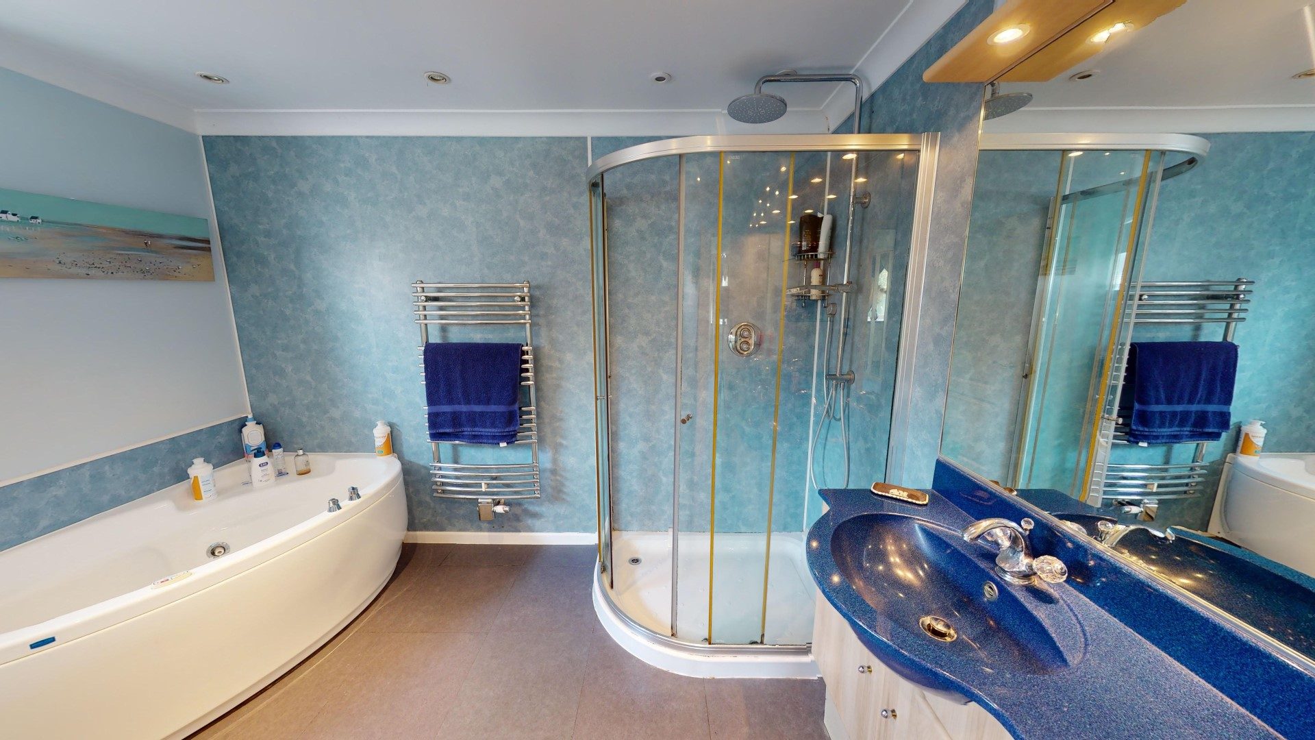 5 bed detached property, Oulton Broad Waterside Estate Agents