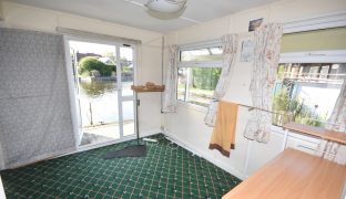 Hoveton - 1 Bedroom Bungalow 