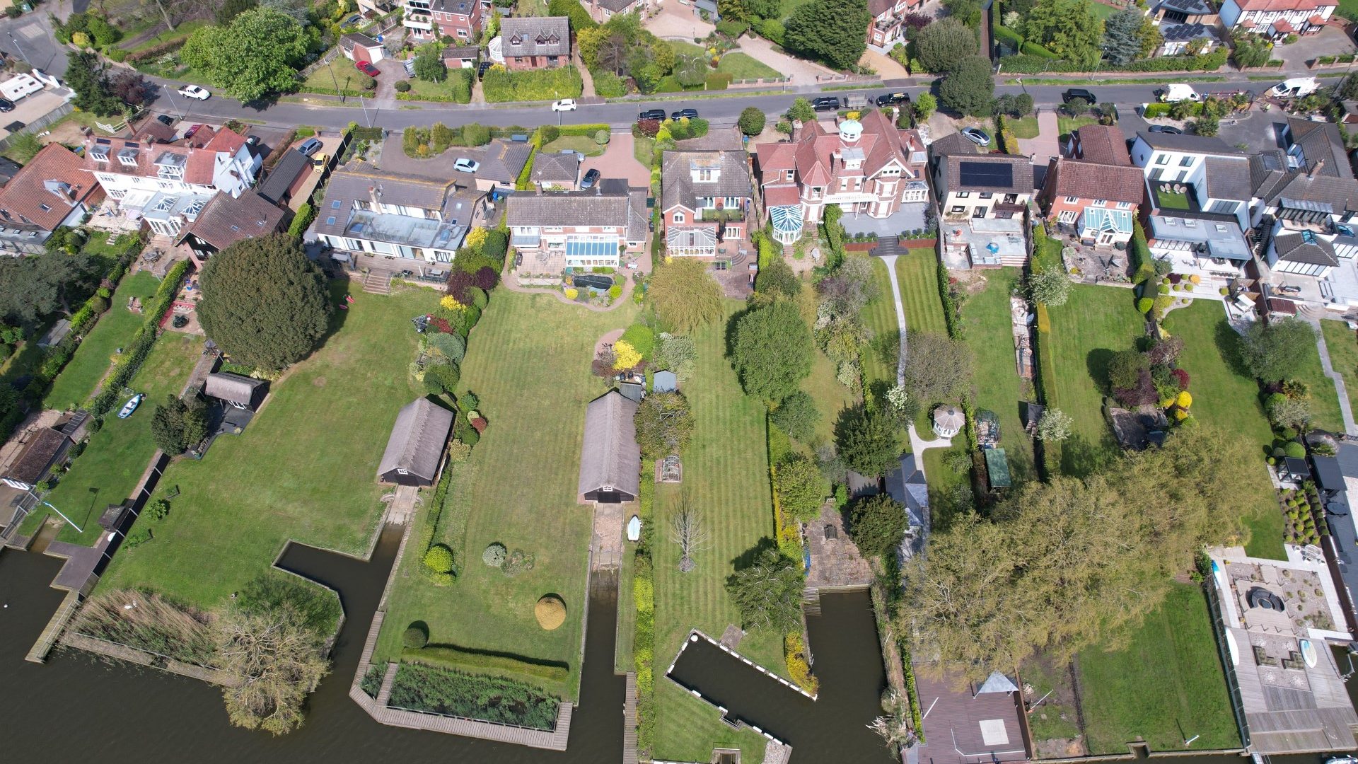 5 bed detached property, Oulton Broad Waterside Estate Agents