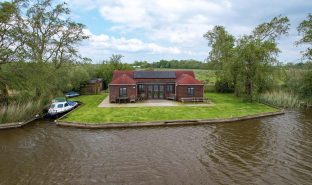 Ludham - 3 Bedroom detached bungalow