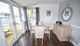 Repps with Bastwick - 3 Bedroom Bungalow