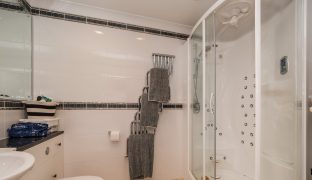 Horning - 3 Bedroom Detached House with Moorings