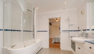 Horning - 3 Bedroom Detached House with Moorings