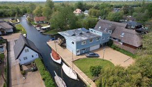 Horning - 3 Bedroom Detached House with Moorings