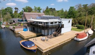 Horning - 3 Bedroom Detached House with Moorings