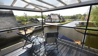 Horning - 3 Bedroom Detached House with Moorings