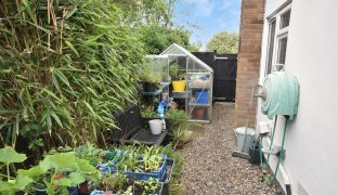 Winterton on Sea - 2 Bedroom 2 bed semi-detached