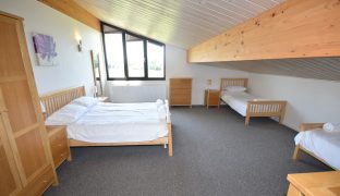 Martham - 6 Bedroom Detached house