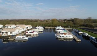 Potter Heigham - Mooring Plot
