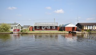 Potter Heigham - 2 Bedroom Detached bungalow