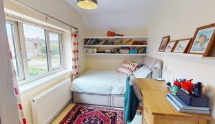 Hoveton - 4 Bedroom detached house