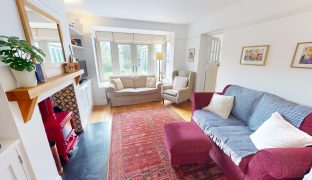 Hoveton - 4 Bedroom detached house