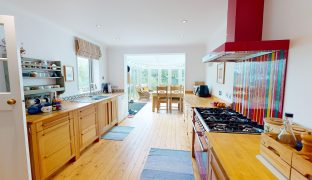 Hoveton - 4 Bedroom detached house