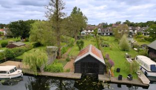 Hoveton - 4 Bedroom detached house