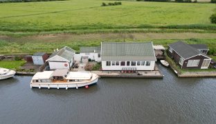 Repps with Bastwick - 3 Bedroom detached bungalow