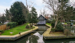 Neatishead - 5 Bedroom Detached house