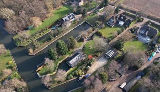 Neatishead - 5 Bedroom Detached house