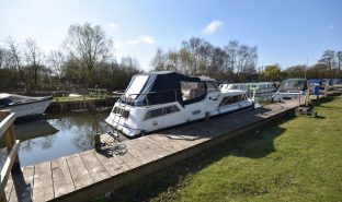 Wayford Bridge - mooring plot