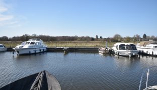Potter Heigham - mooring plot