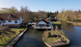 Wroxham - 5 Bedroom Detached house