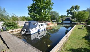 Hoveton - Mooring plot