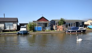 Potter Heigham - 2 Bedroom detached bungalow