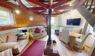 Martham - 3 Bedroom Converted mill
