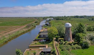 Martham - 3 Bedroom Converted mill