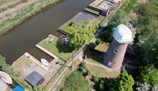 Martham - 3 Bedroom Converted mill
