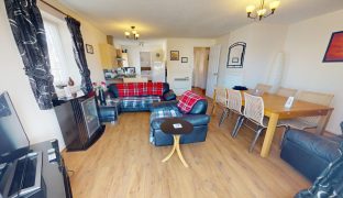 NR12 8TH - 4 Bedroom Semi-detached house