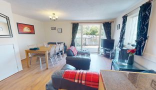NR12 8TH - 4 Bedroom Semi-detached house