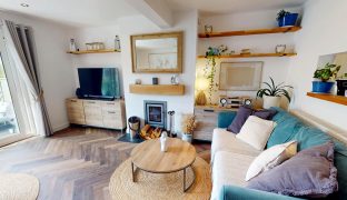 Hoveton - 3 Bedroom Town House