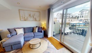 Hoveton - 3 Bedroom Town House