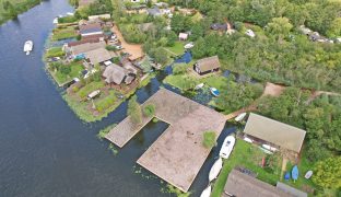 Horning - Plot
