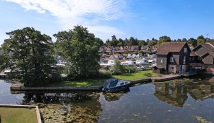 Wroxham - 3 Bedroom End terrace