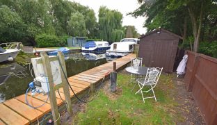 Wayford Bridge - Mooring plot