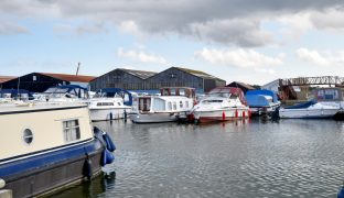 Potter Heigham - mooring plot
