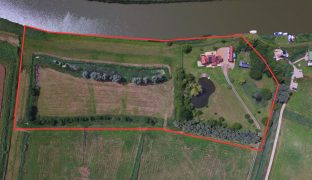 Acle - 7 Bedroom Detached house