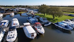 Potter Heigham - mooring plot