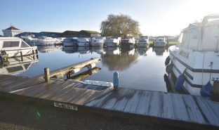 Potter Heigham - Mooring Plot