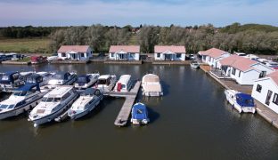 Potter Heigham - Mooring Plot