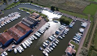 Potter Heigham - Mooring Plot