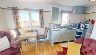 Repps with Bastwick - 2 Bedroom Detached Bungalow